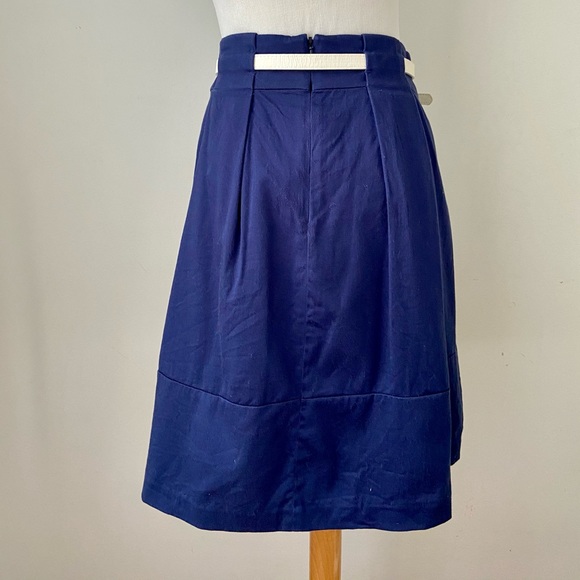 Review Skirt With Belt - Picture 4 of 7